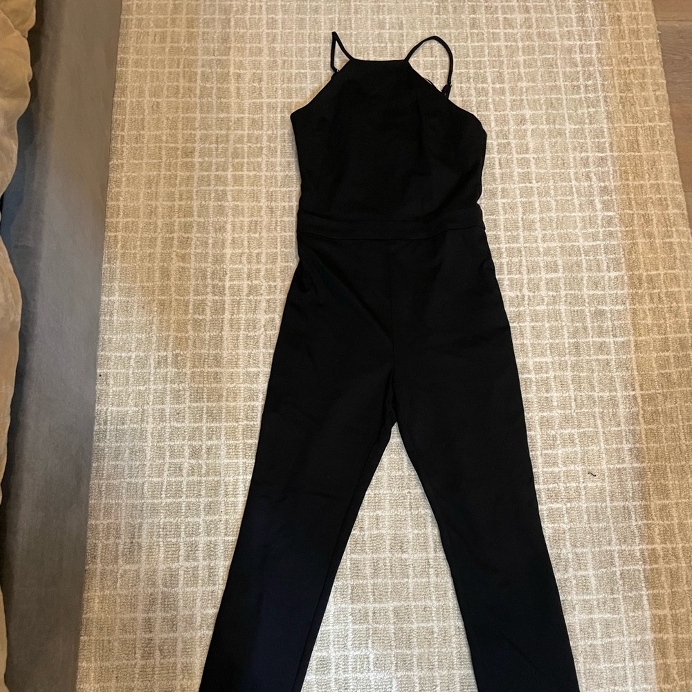 Guess sleeveless jumpsuit